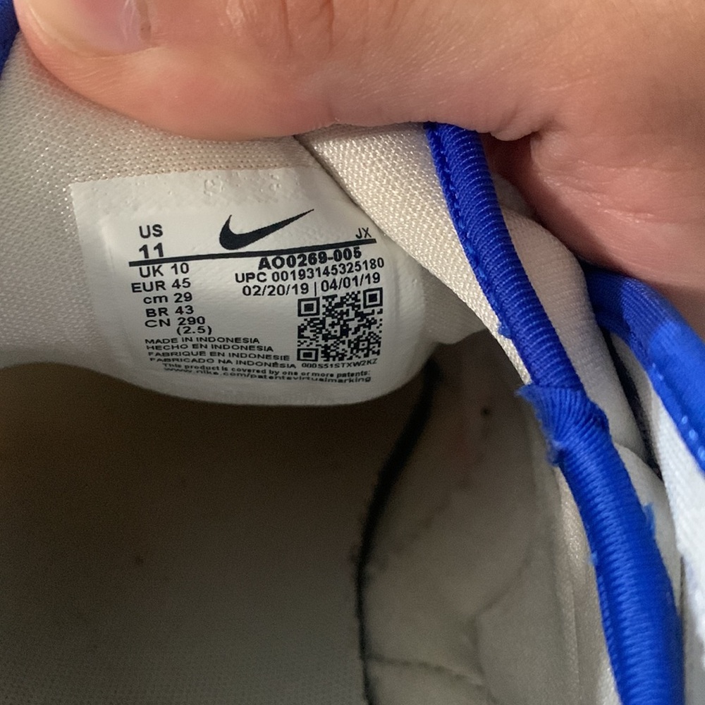 womens nike zoom 2000